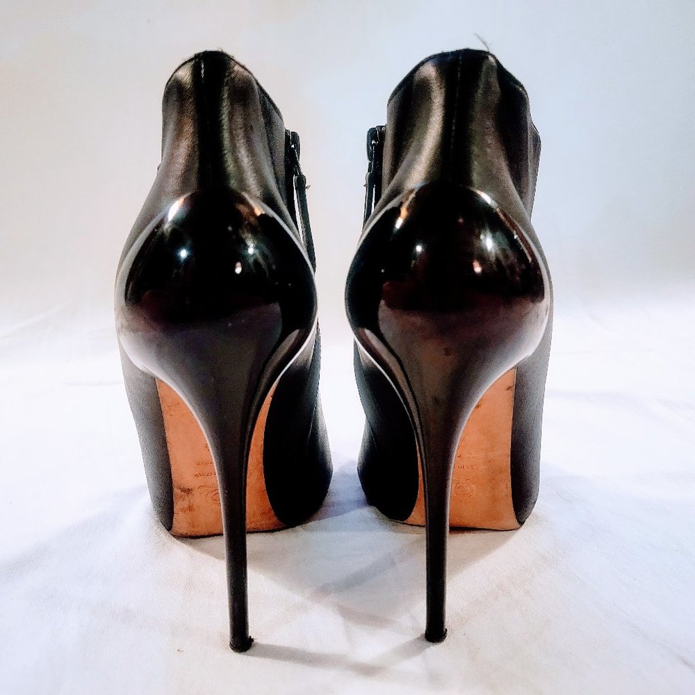 Alexander McQueen Black Leather Ankle Stiletto Booties Platform Peep Toe Heels - Picture 8 of 15